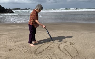 帶媽媽上山下海