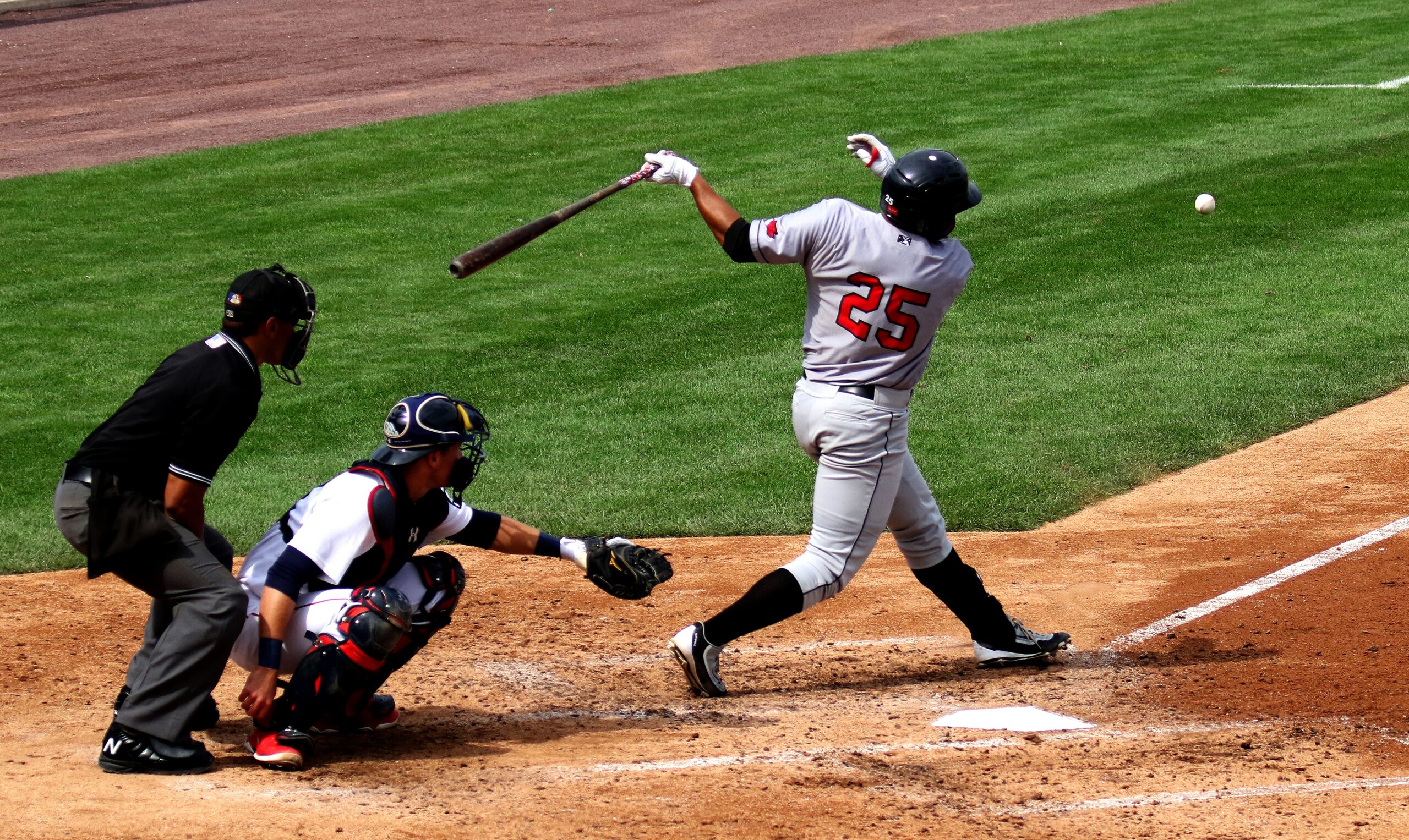 Free image/jpeg Resolution: 4500×2685, File size: 5.43Mb, Baseball Batter Catcher people